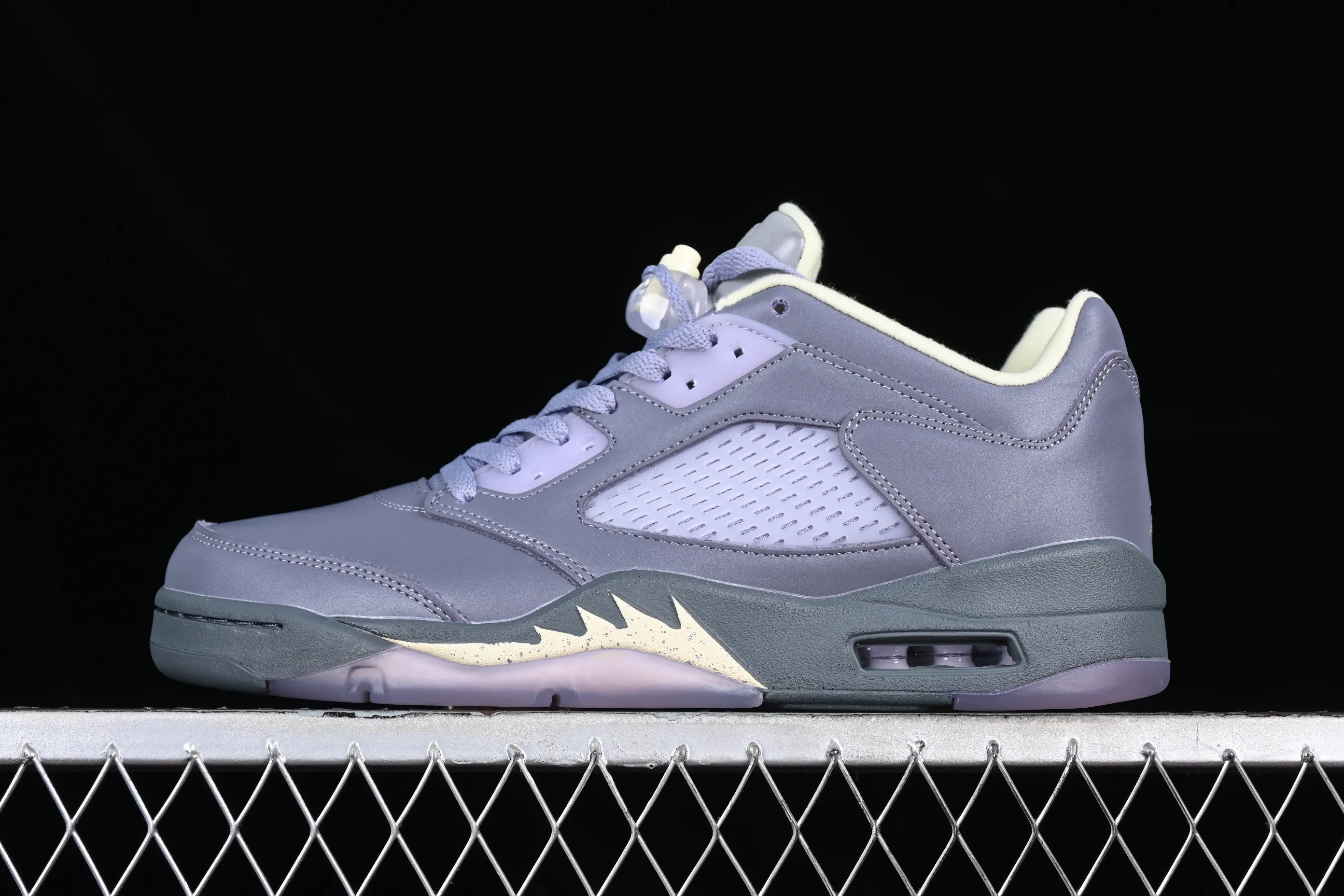 All categories Air Jordan Jordan series basketball shoes Air Jordan 5 Air Jordan 5 Low "Indigo Haze" AJ5 Joe 5 3M reflective indigo haze low-top basketball shoes FJ4563-500